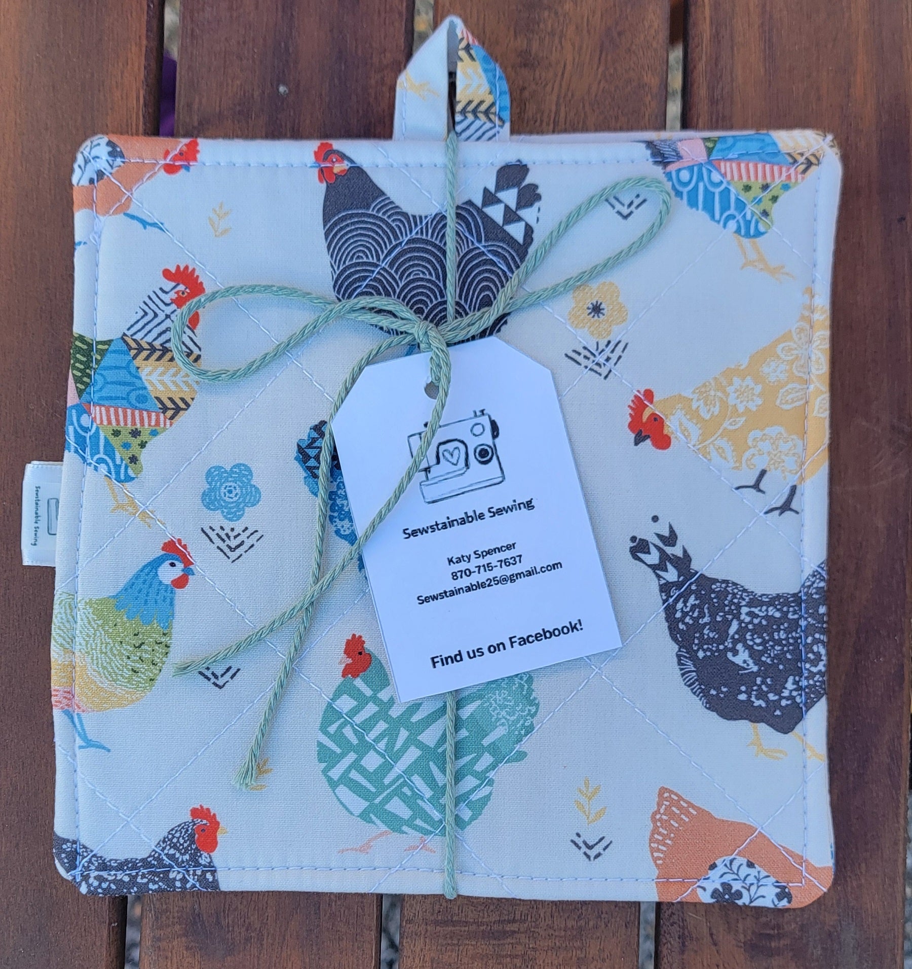 Quilted Chicken Pot Holders set of 2